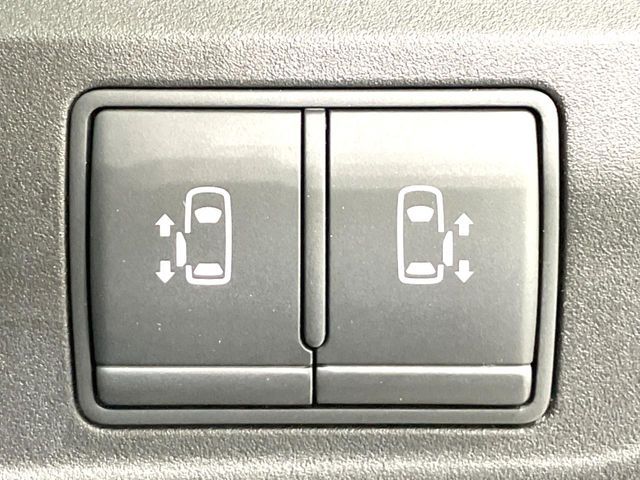 NISSAN SERENA  S-HYBRID 2017 Image 31