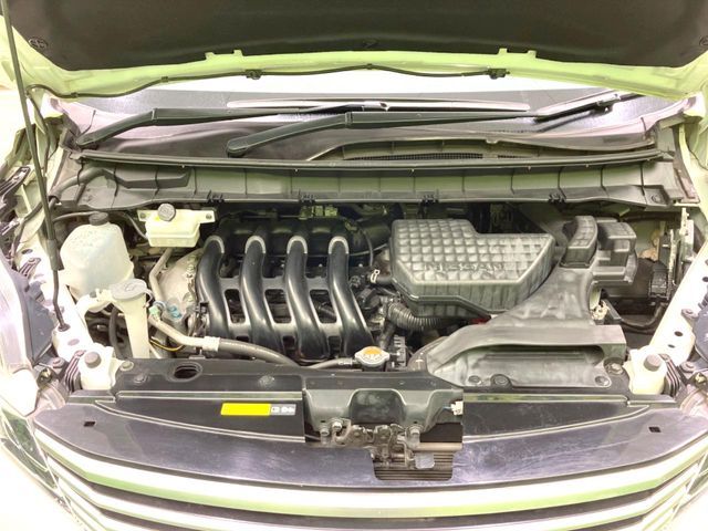 NISSAN SERENA  S-HYBRID 2017 Image 31