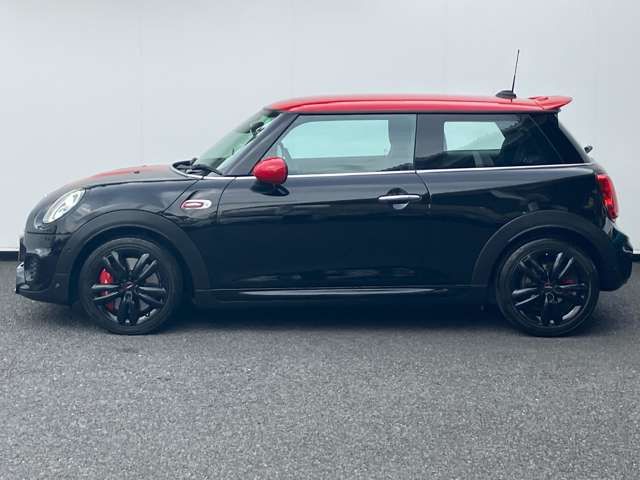BMW MINI 2019 Image 31