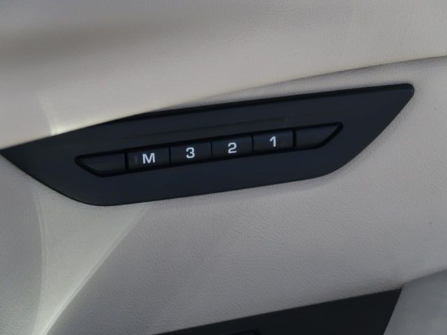 JAGUAR XESERIES 2020 Image 31