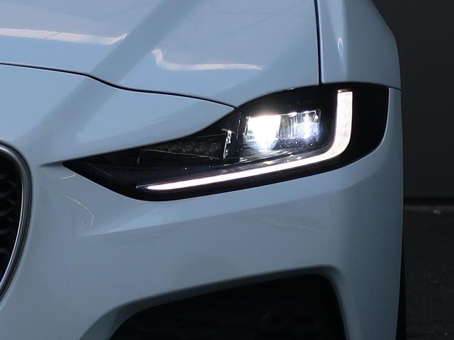 JAGUAR XESERIES 2020 Image 31