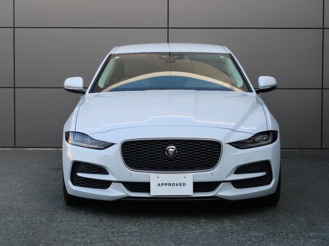 JAGUAR XESERIES 2020 Image 31