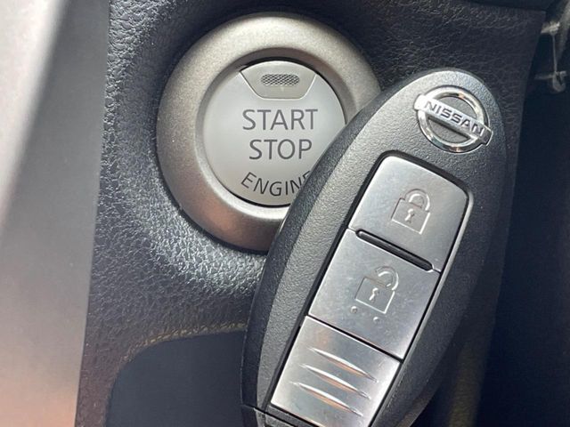 NISSAN NOTE 2012 Image 31