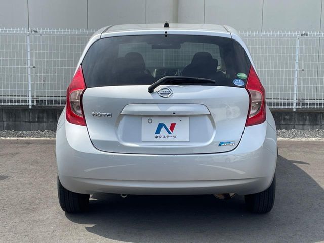 NISSAN NOTE 2012 Image 31