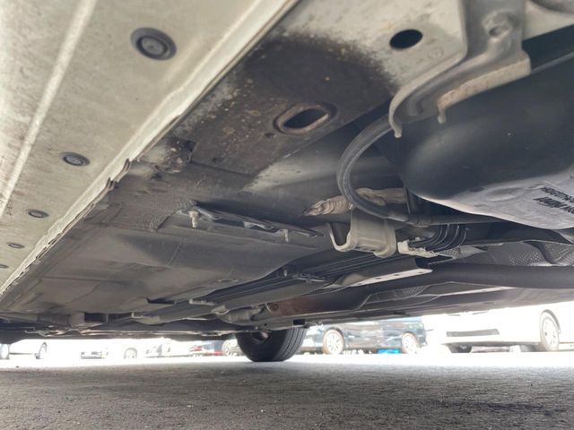 NISSAN NOTE 2012 Image 31