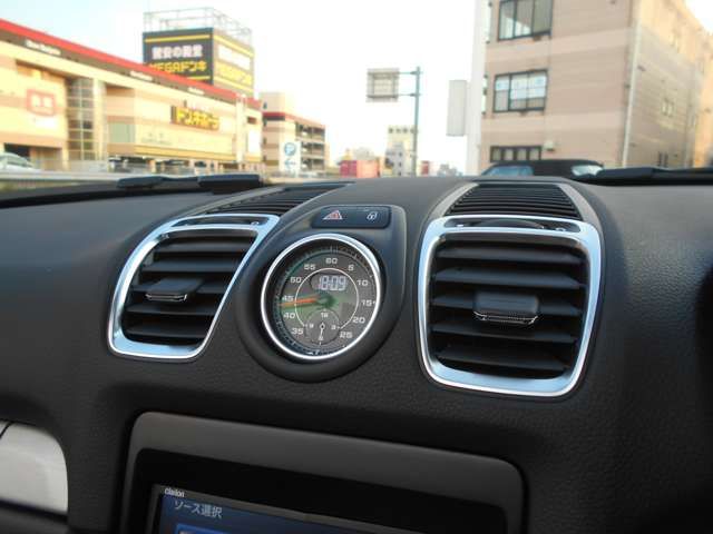 PORSCHE BOXSTER 2014 Image 31