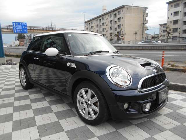 BMW MINI COOPER S 2014 Image 31