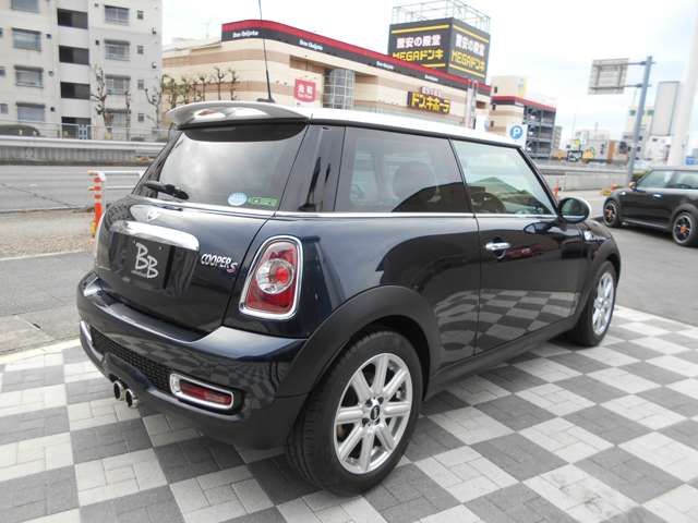 BMW MINI COOPER S 2014 Image 31