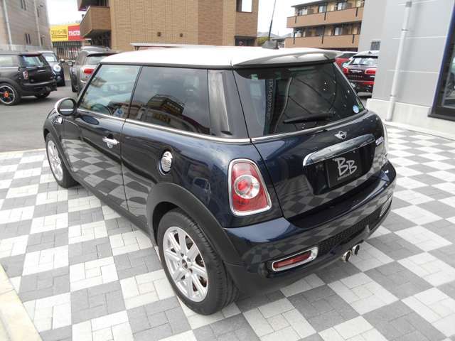 BMW MINI COOPER S 2014 Image 31