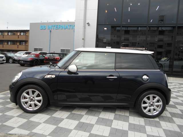 BMW MINI COOPER S 2014 Image 31