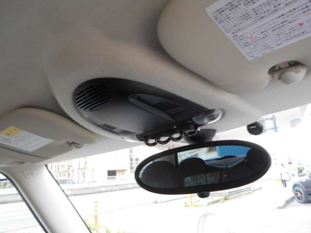 BMW MINI COOPER S 2014 Image 31