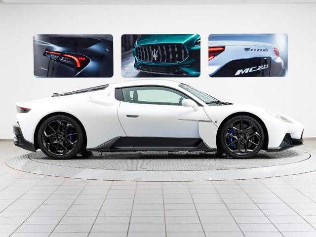 MASERATI MC20 2022 Image 31