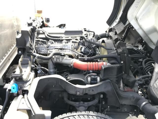 MITSUBISHI CANTER 2022 Image 31