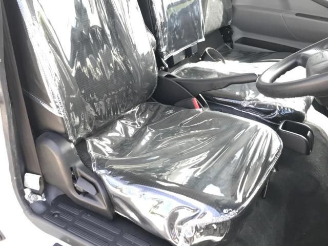 MITSUBISHI CANTER 2022 Image 31