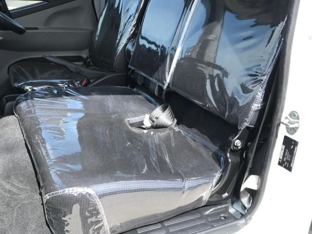 MITSUBISHI CANTER 2022 Image 31