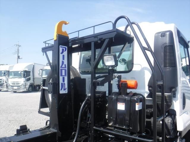 ISUZU FORWARD 2025 Image 31