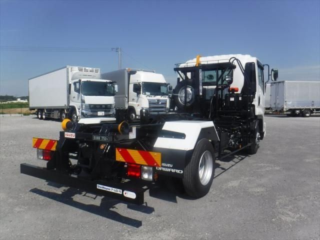 ISUZU FORWARD 2025 Image 31