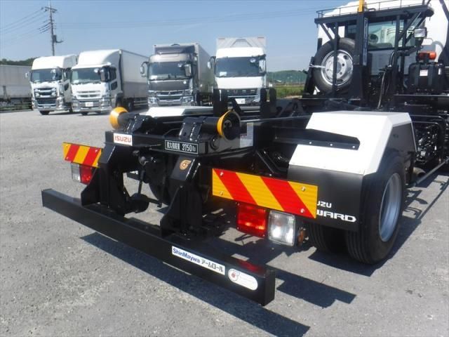 ISUZU FORWARD 2025 Image 31