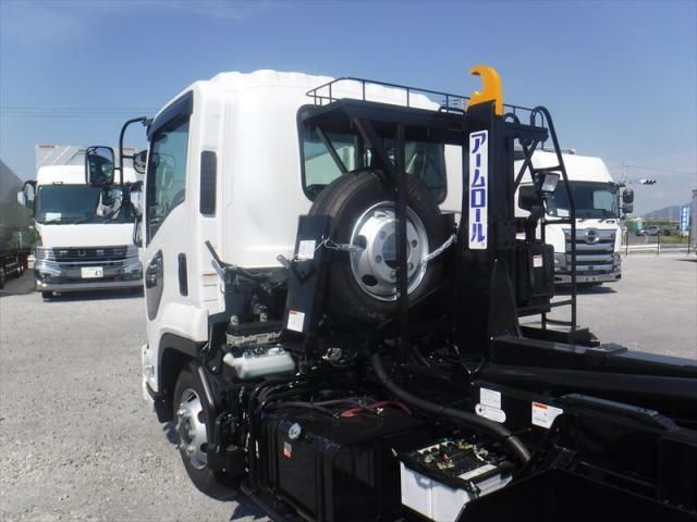 ISUZU FORWARD 2025 Image 31