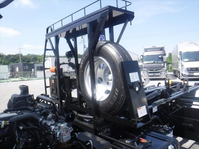 ISUZU FORWARD 2025 Image 31