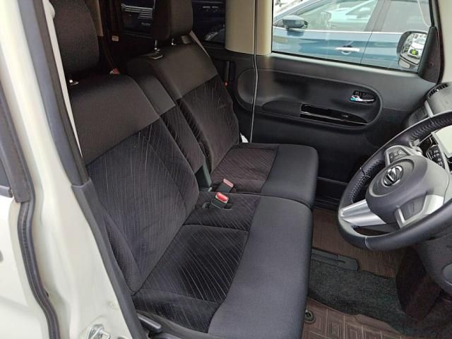 DAIHATSU TANTO CUSTOM 2013 Image 31