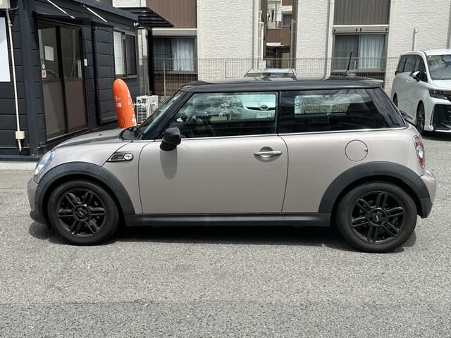 BMW MINI COOPER 2012 Image 31