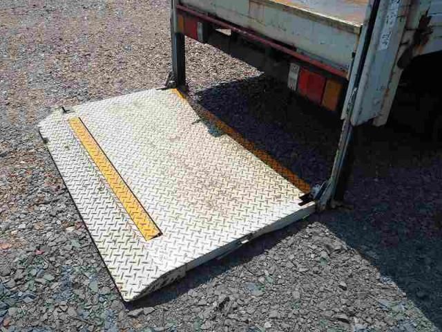 ISUZU ELF 2010 Image 31