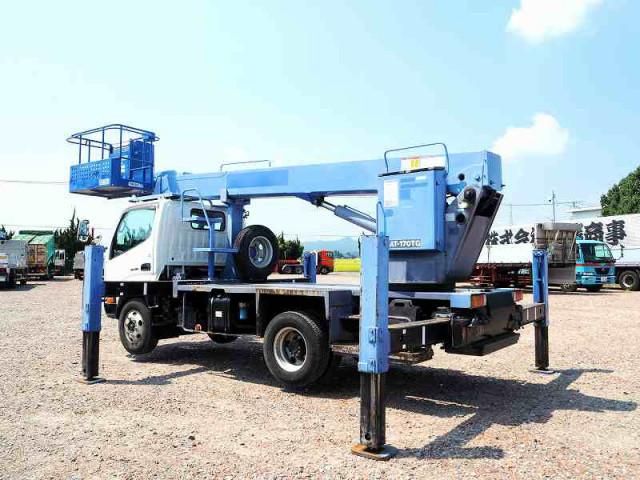 HINO DUTRO 2012 Image 31