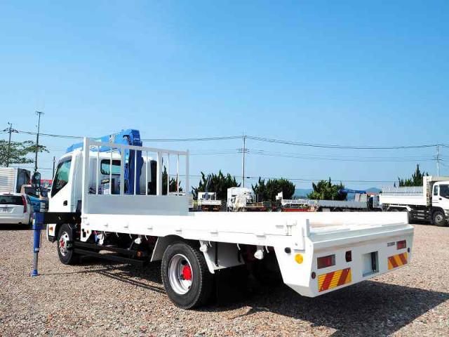 HINO DUTRO 2012 Image 31