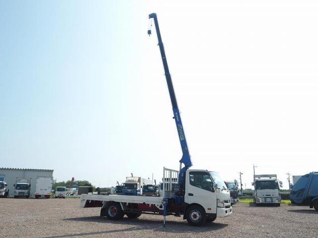 HINO DUTRO 2012 Image 31