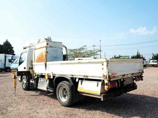 HINO DUTRO 2015 Image 31