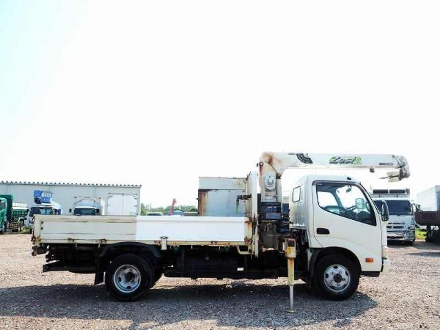 HINO DUTRO 2015 Image 31