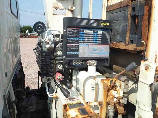 HINO DUTRO 2015 Image 31