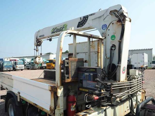 HINO DUTRO 2015 Image 31