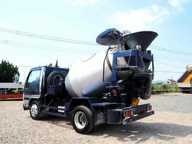 ISUZU ELF 2018 Image 31