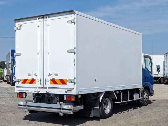 ISUZU ELF 2016 Image 31