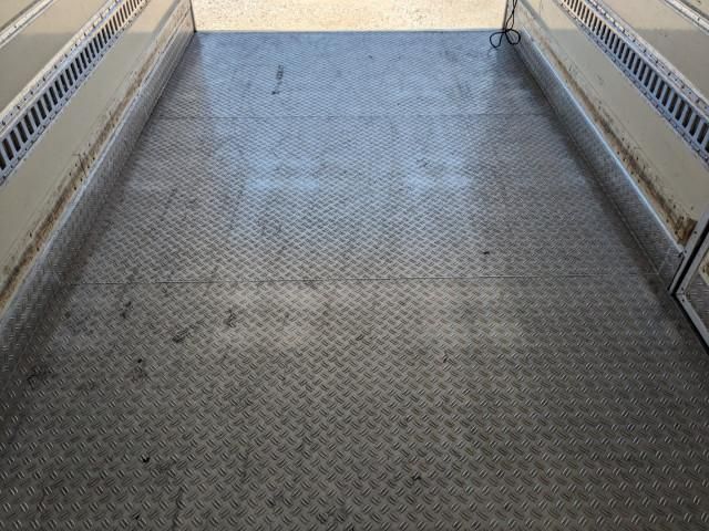 ISUZU ELF 2016 Image 31