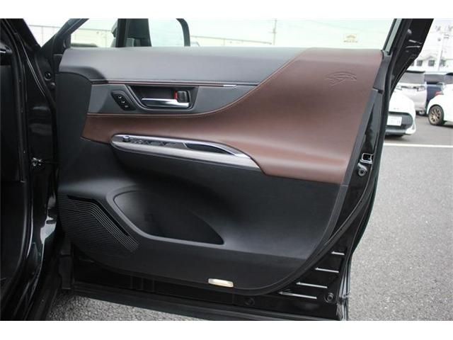 TOYOTA HARRIER HYBRID 2021 Image 31