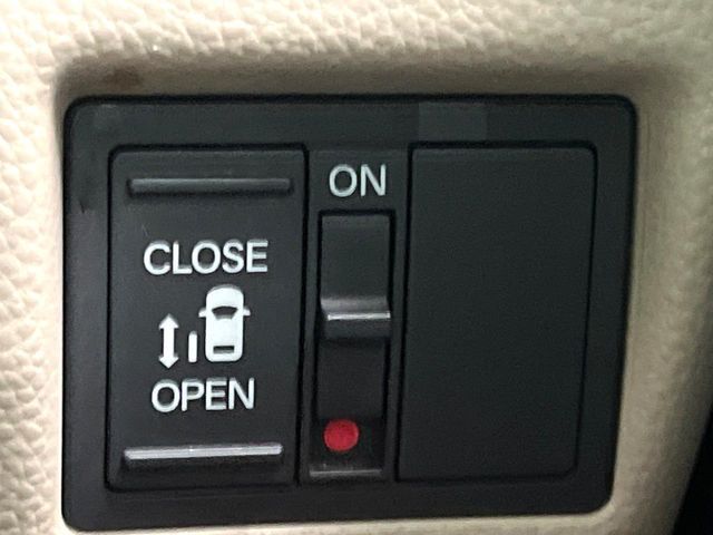 HONDA N BOX 2019 Image 31