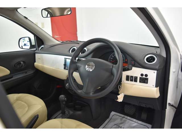 MITSUOKA VIEWT 2020 Image 31