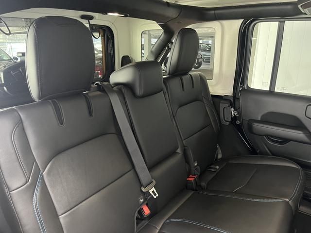 JEEP WRANGLER UNLIMI 2022 Image 31