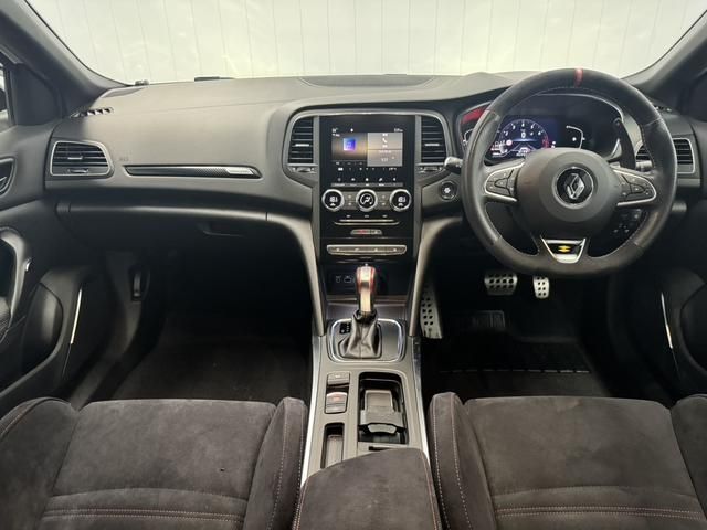 RENAULT MEGANE HATCH 2022 Image 31