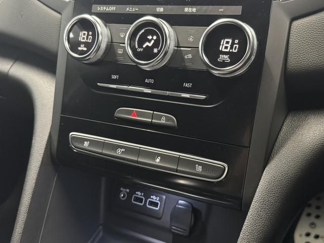 RENAULT MEGANE HATCH 2022 Image 31