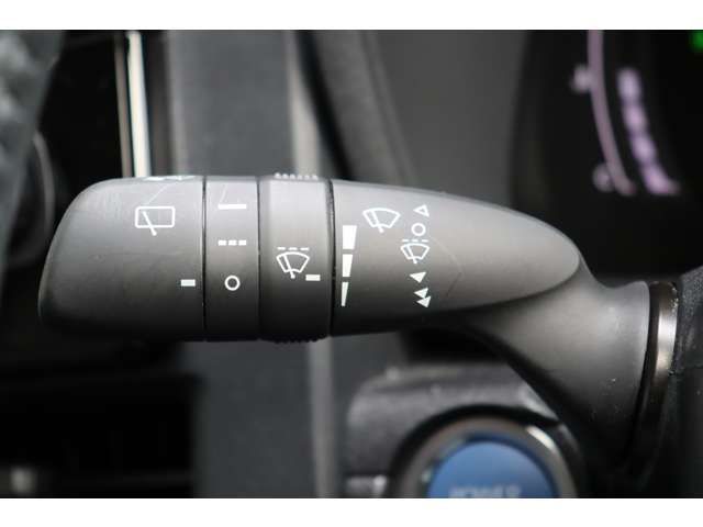 TOYOTA SIENTA HYBRID 2024 Image 31