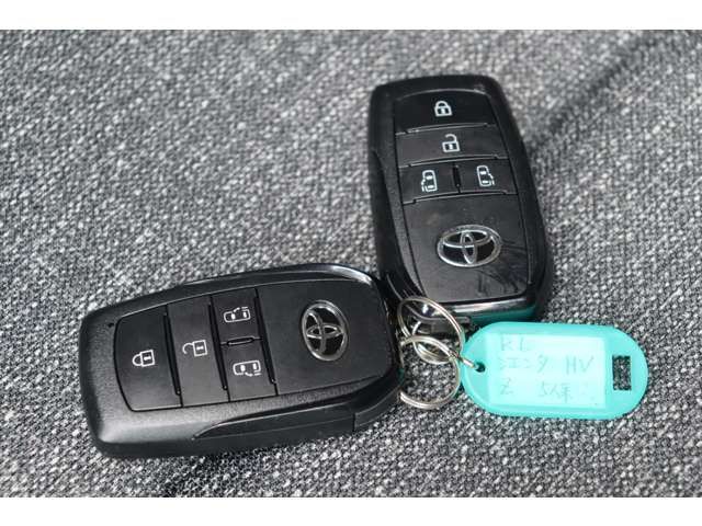 TOYOTA SIENTA HYBRID 2024 Image 31