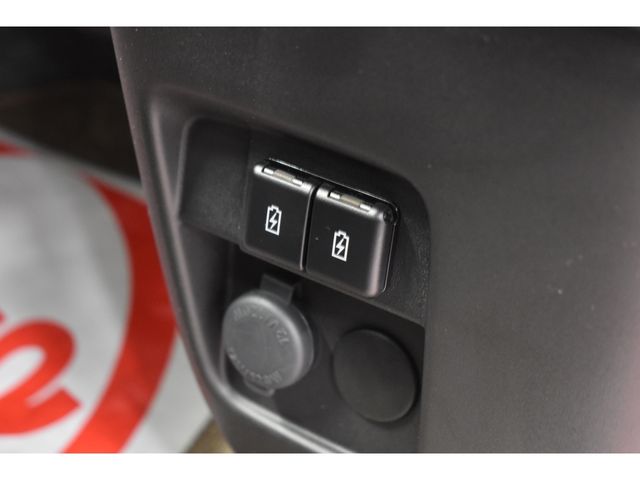 SUZUKI SPACIA GEAR 4WD 2022 Image 31