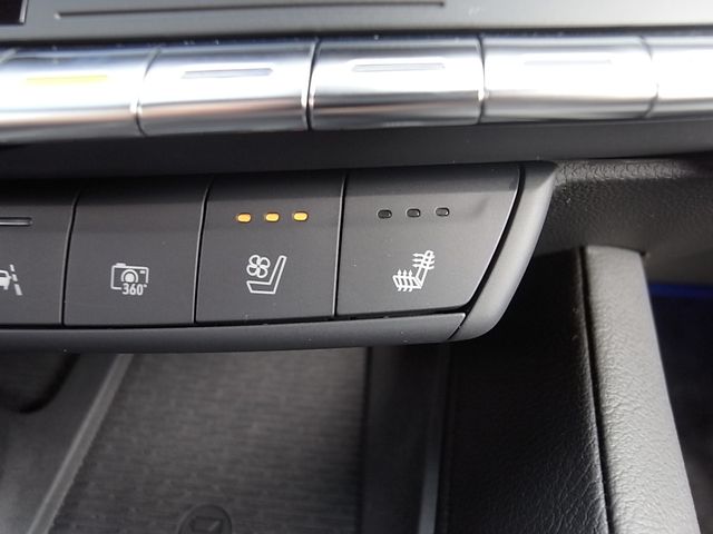 CADILLAC CT5 2022 Image 31