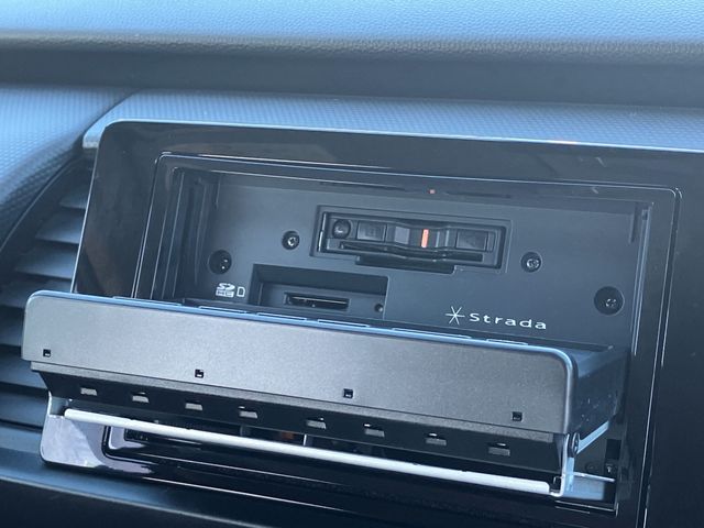 HONDA FIT E:HEV 4WD 2022 Image 31