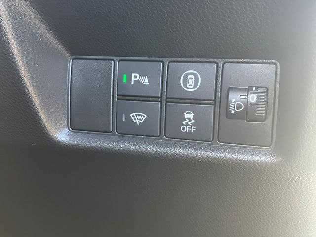 HONDA FIT E:HEV 4WD 2022 Image 31