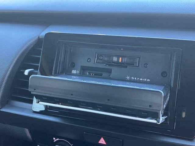 HONDA FIT E:HEV 4WD 2022 Image 31